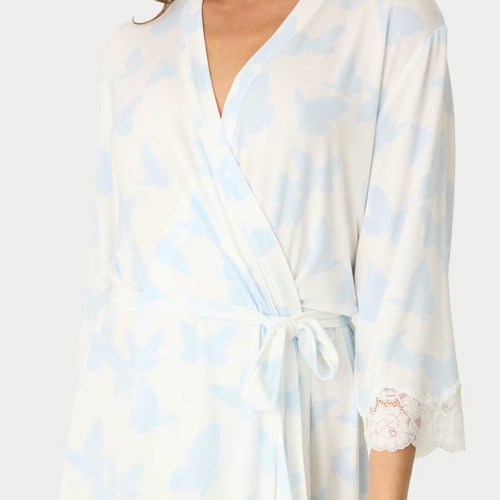 Forever Dreams PJ Salvage robe - Picture 2 of 4